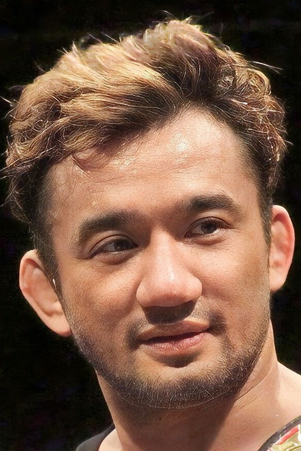 Shuichiro Katsumura backdrop