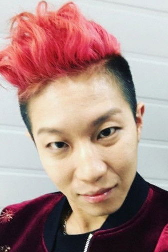 Park Yoon-sick backdrop