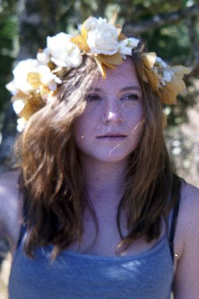 Sarah Robertson backdrop