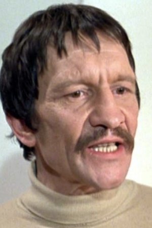 Gaj Mairese backdrop