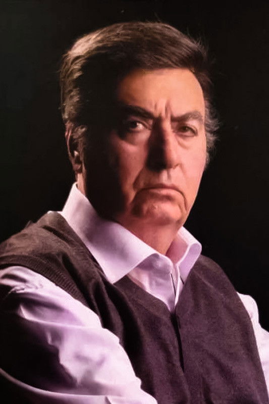 Nasser Tahmasb backdrop