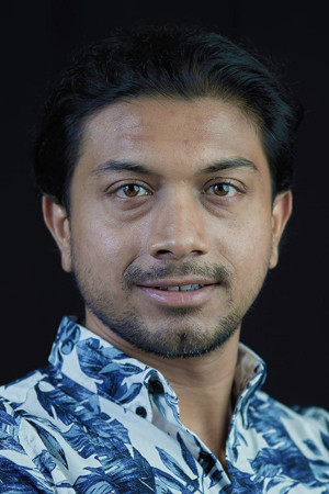 Julius John backdrop