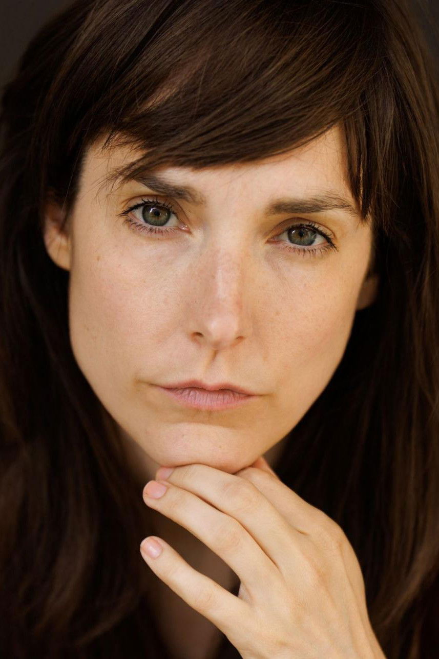 Agnes Hausmann backdrop