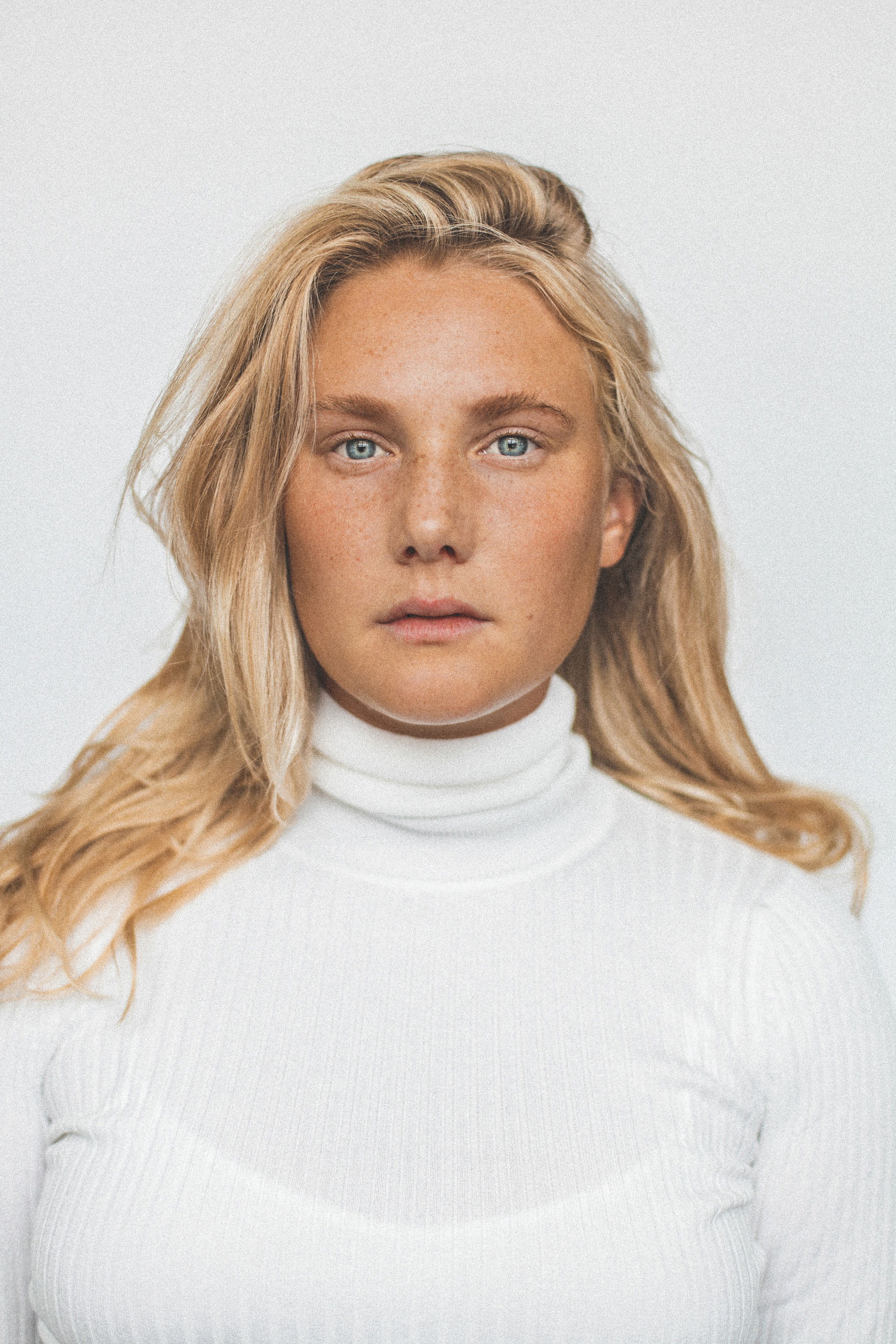 Ladina von Frisching backdrop