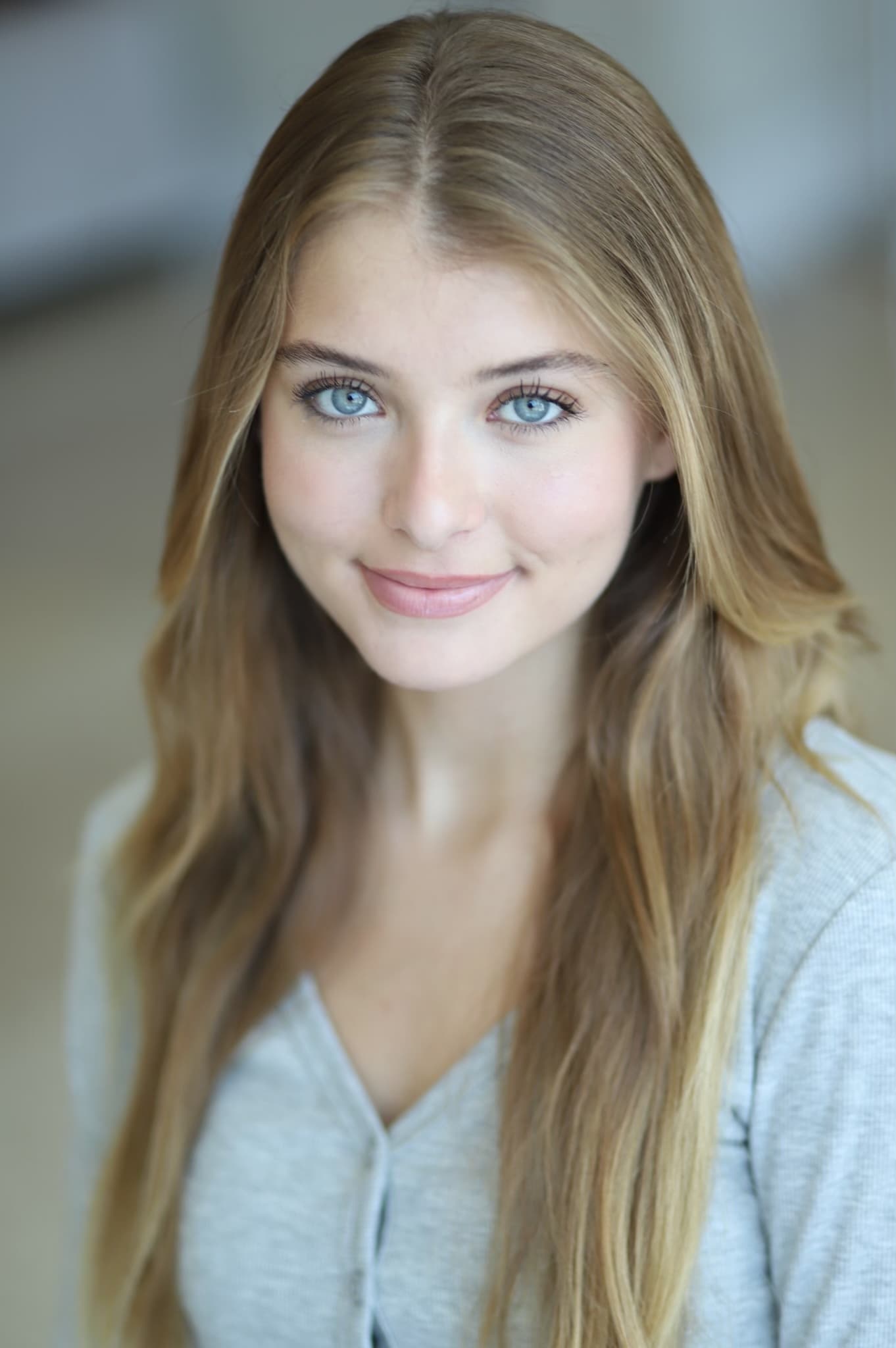 Courtney Fulk backdrop