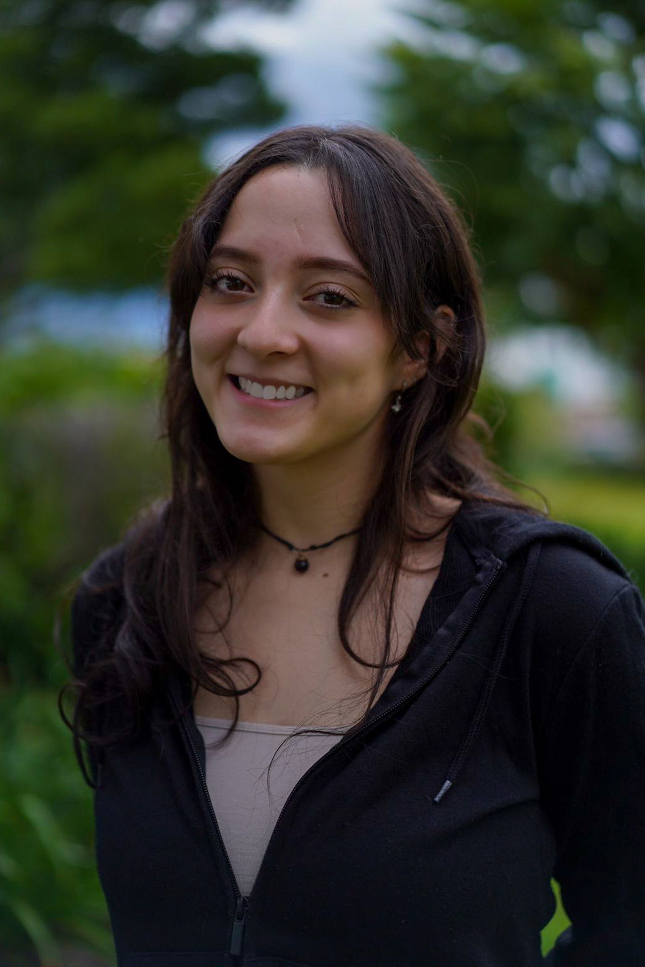 Nicole Galdámez backdrop