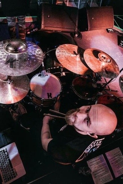 Vladislav Ulasevich backdrop