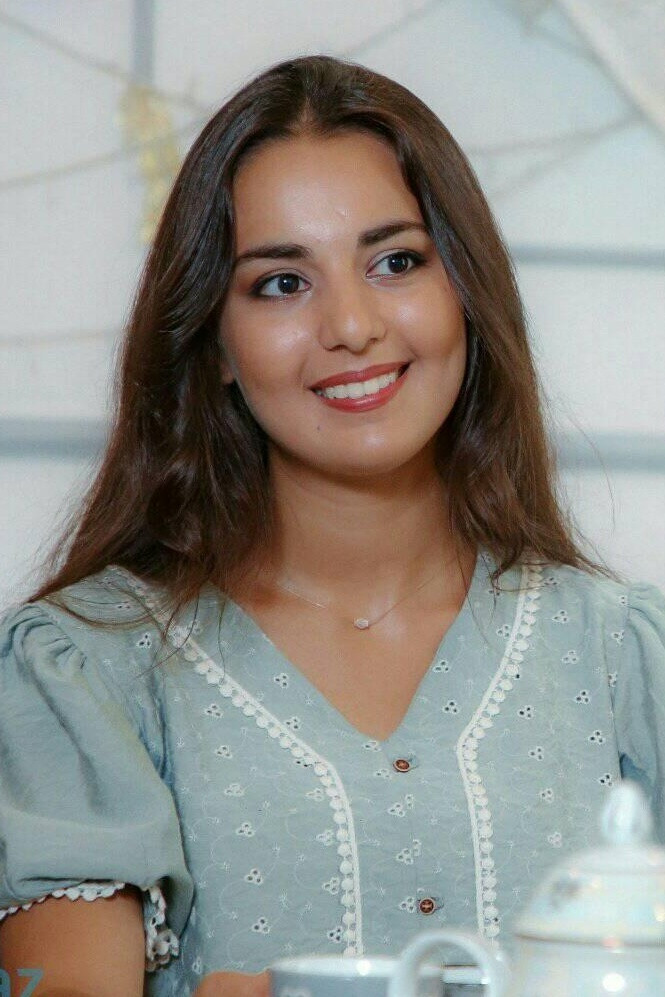 Irana Kerimova backdrop