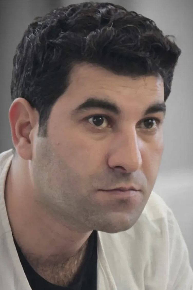 Niyaz Qasimov backdrop