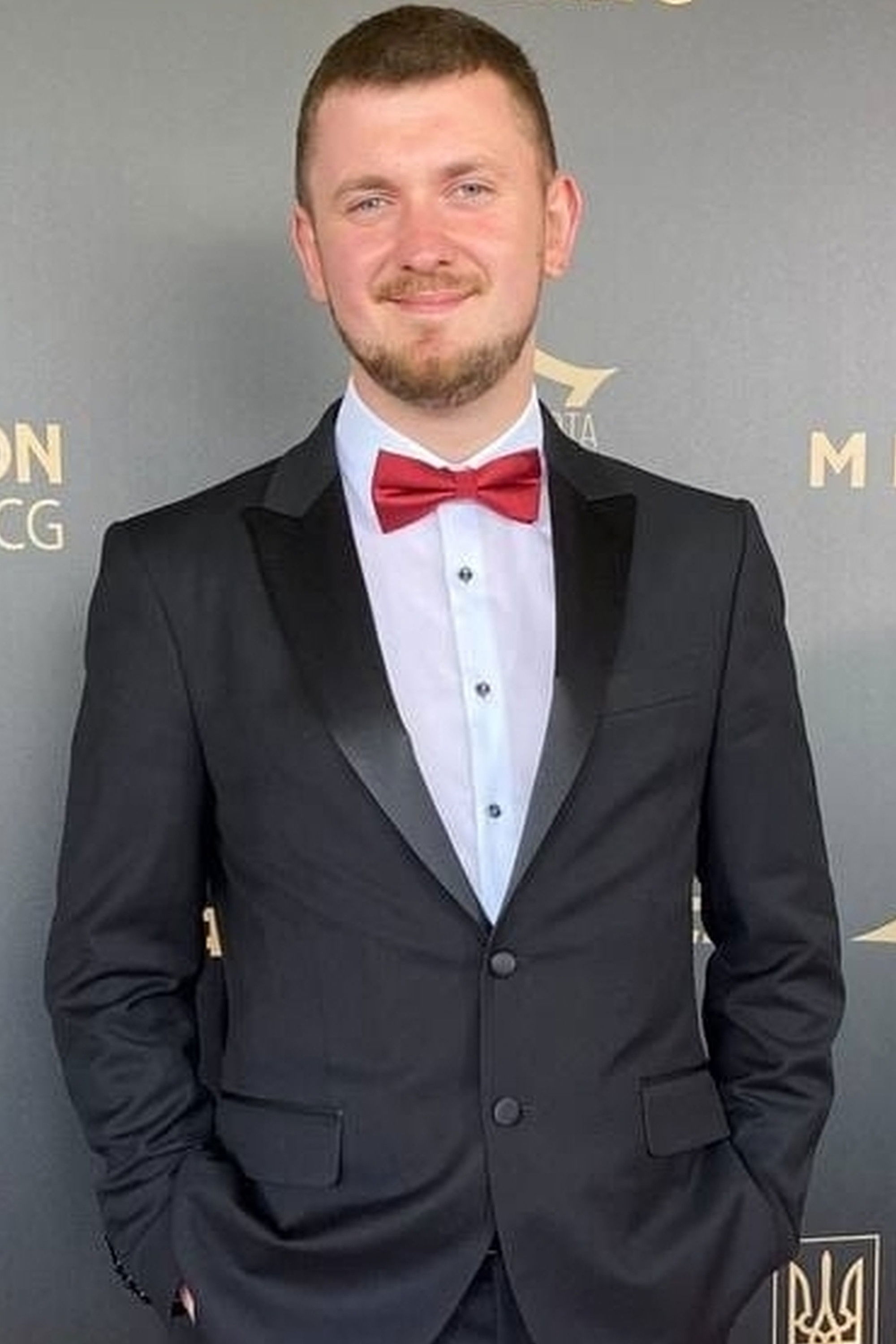 Andrii Zaiets backdrop