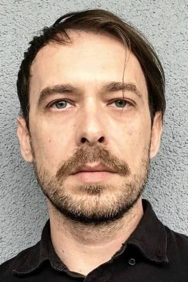 Yevhen Chernykov backdrop