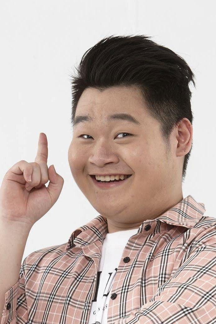 Zhang Shaochen backdrop