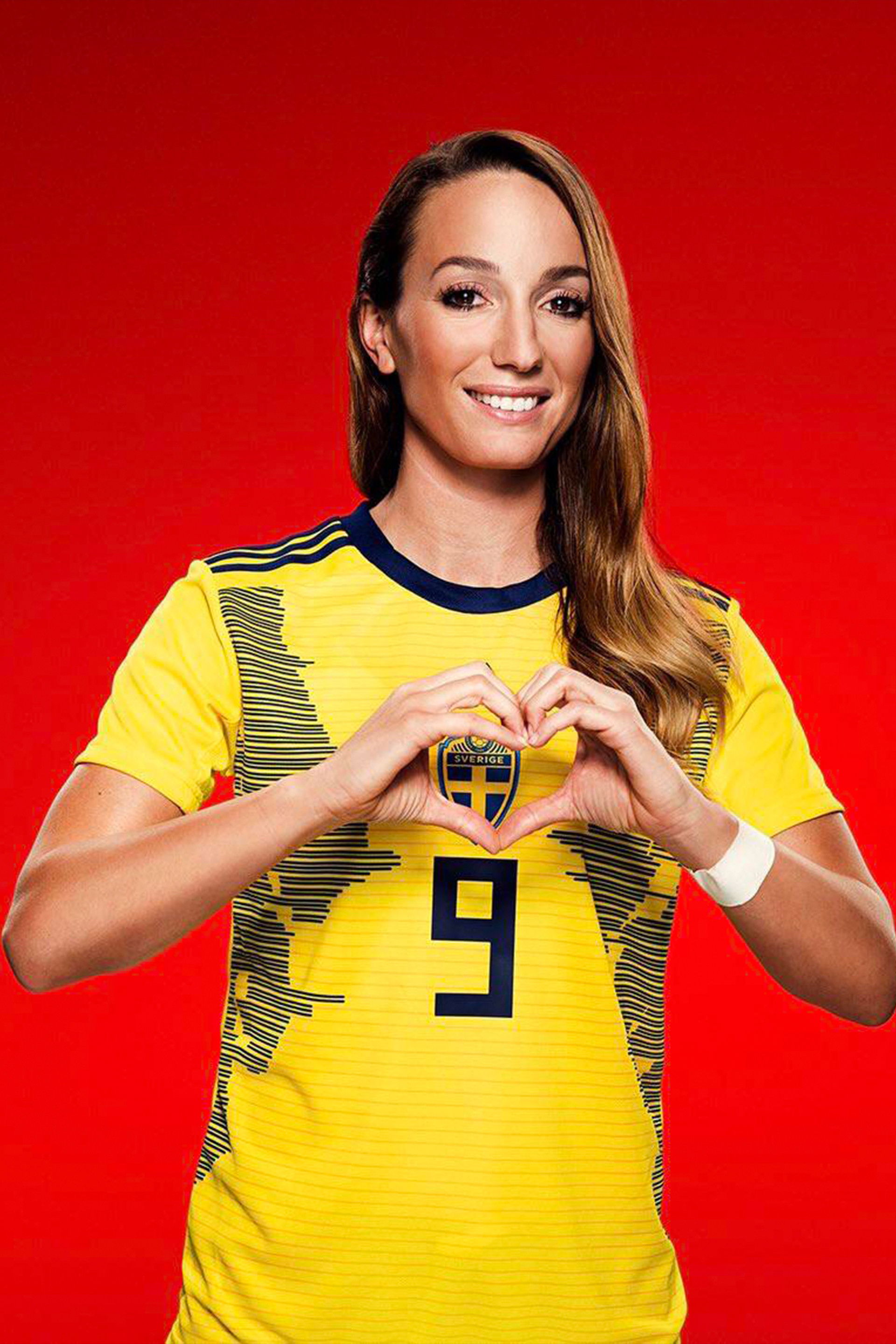 Kosovare Asllani backdrop