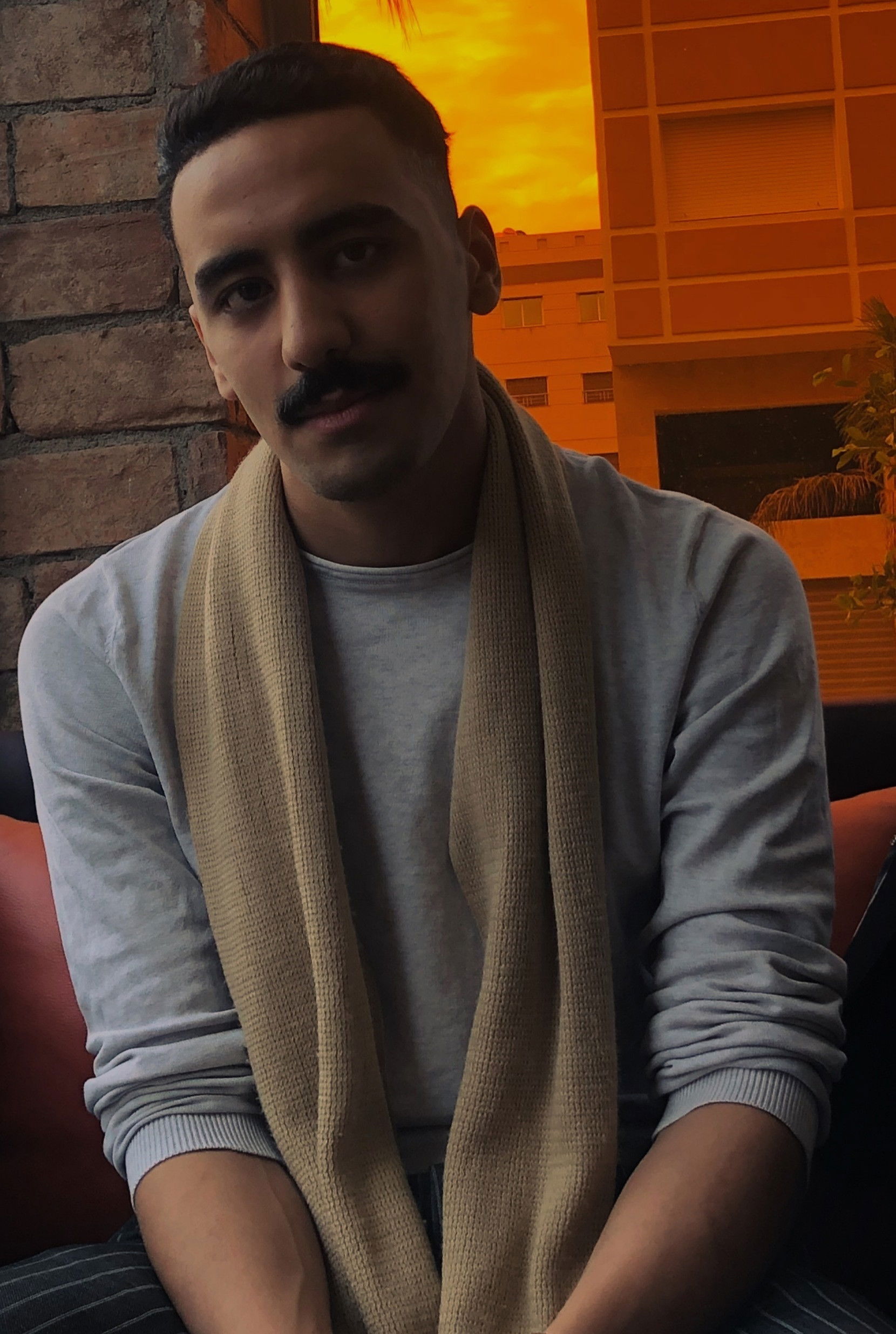 Zakaria Najim backdrop