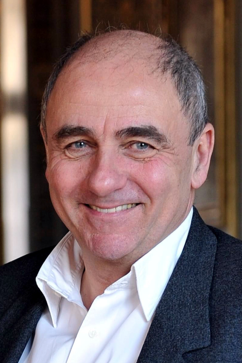 Jean-Louis Missika backdrop