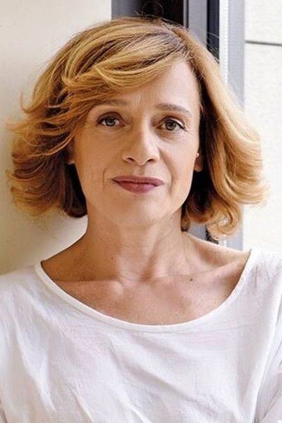 Georgia Mavrogeorgi backdrop