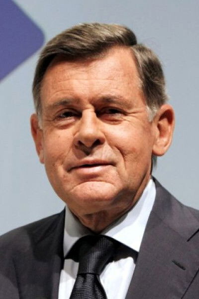 Zhorzh Plasat backdrop