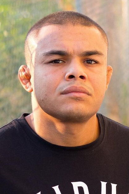 Nikolas Motta backdrop