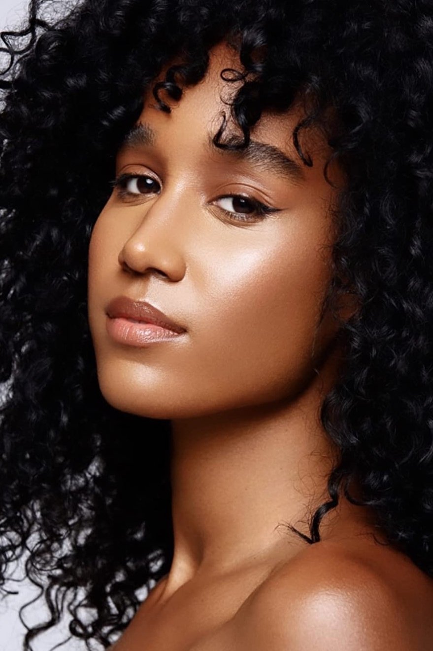 Aria Castillo backdrop