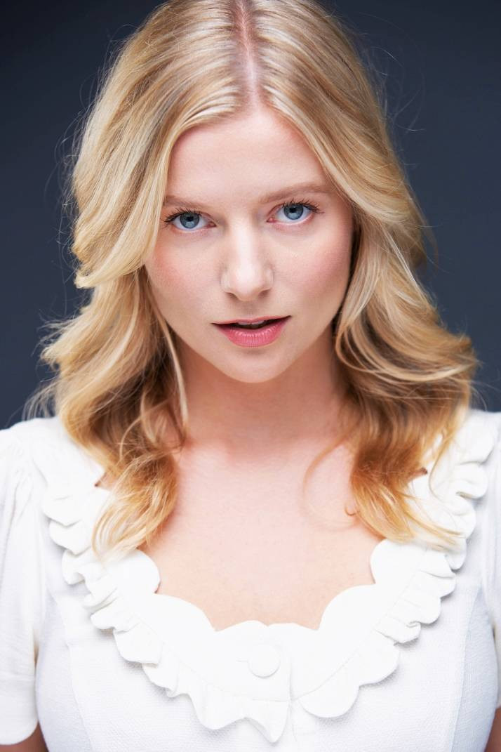 Ola Kaminska backdrop