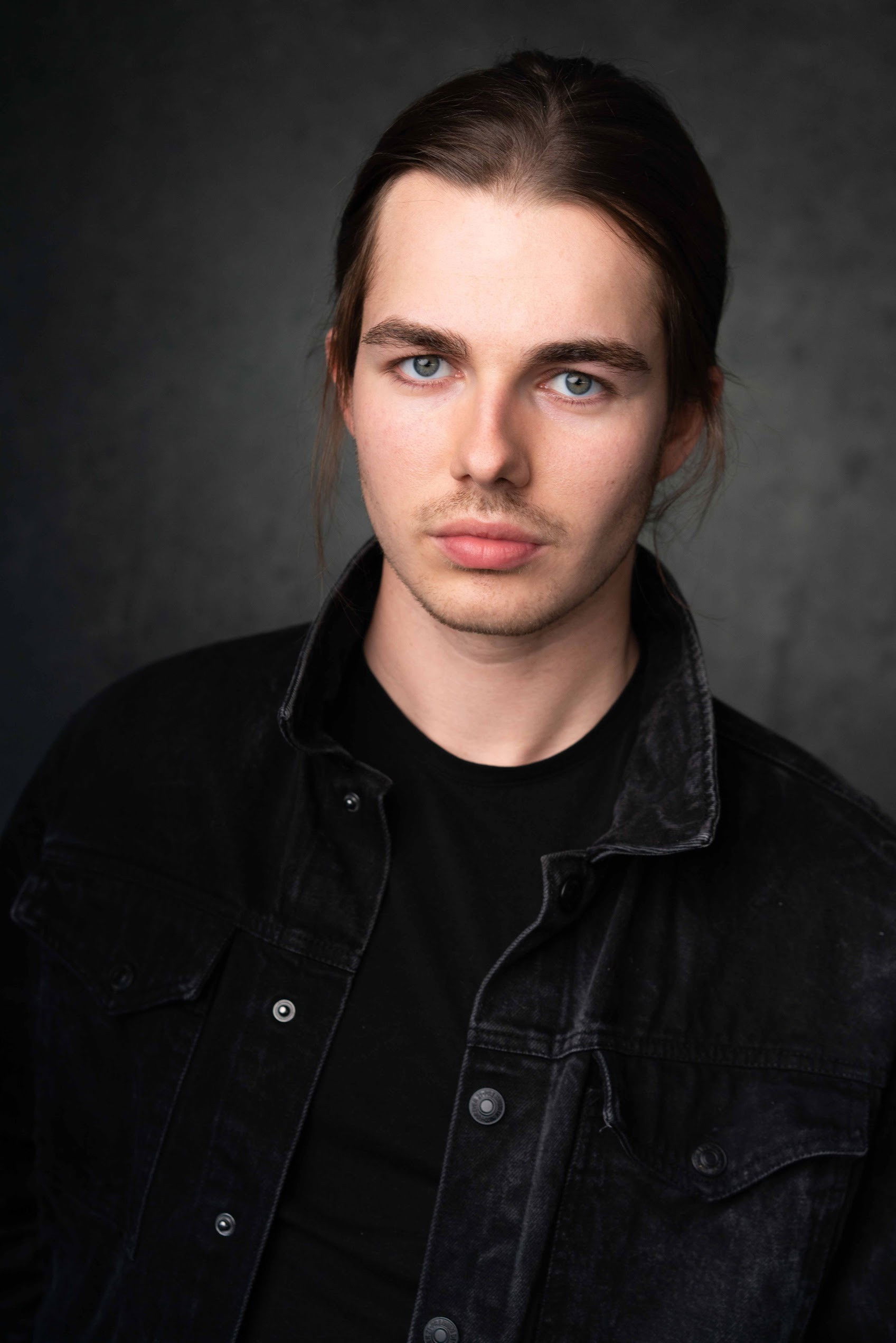 Grant Morningstar backdrop