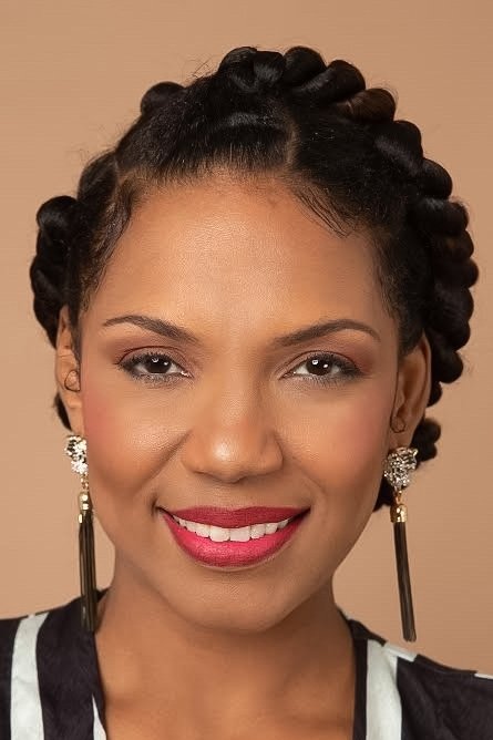 Paméla Diop backdrop