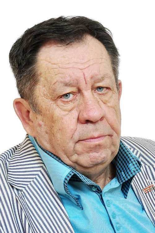 Sergey Maksimov backdrop