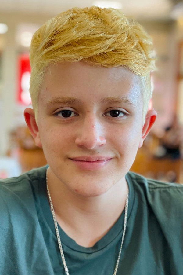 Lucas Infante backdrop