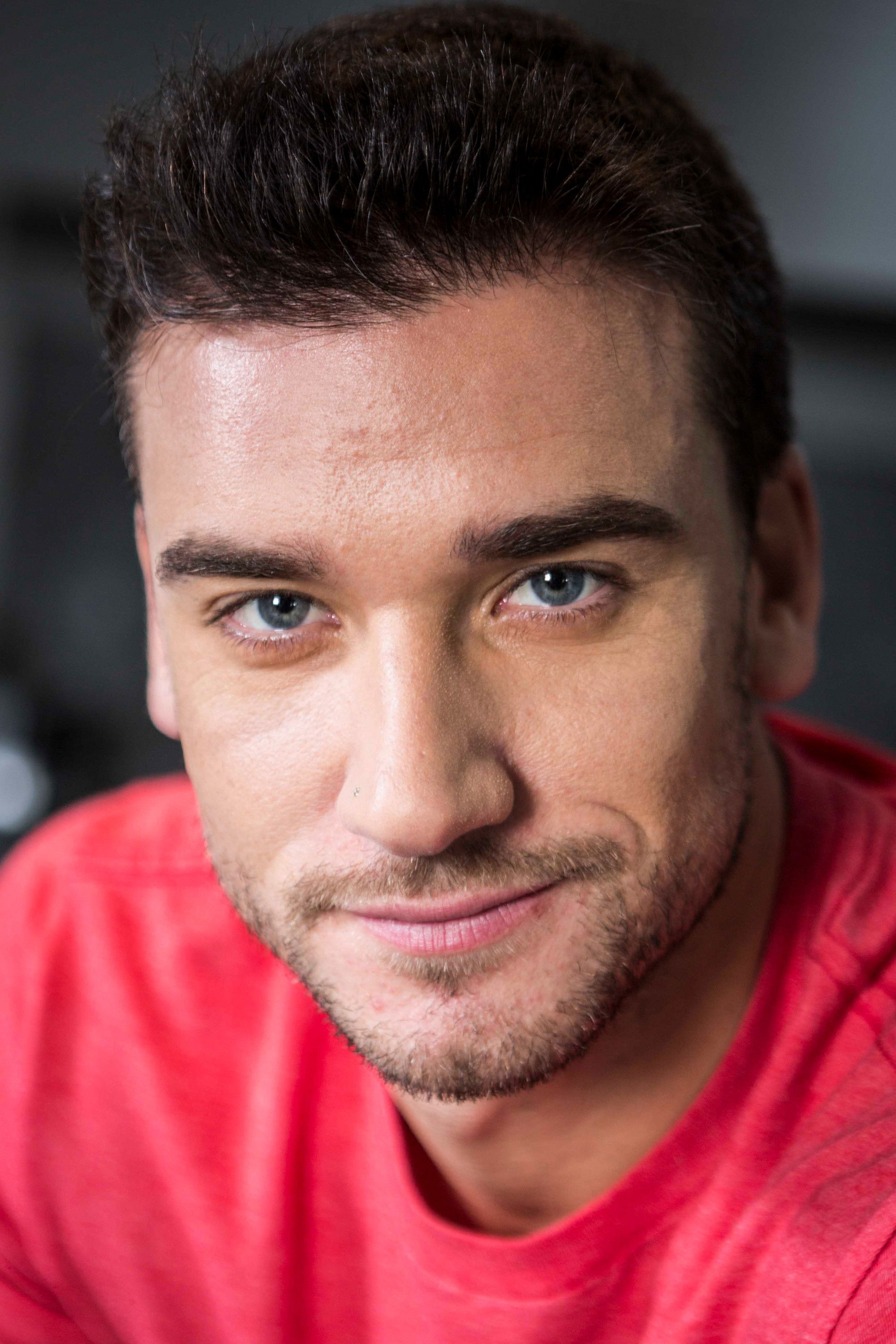 Damiano Carrara backdrop