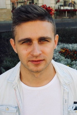 Eduard Nechmohlod backdrop