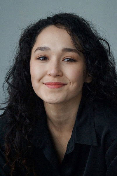 Asel Turdubaeva backdrop