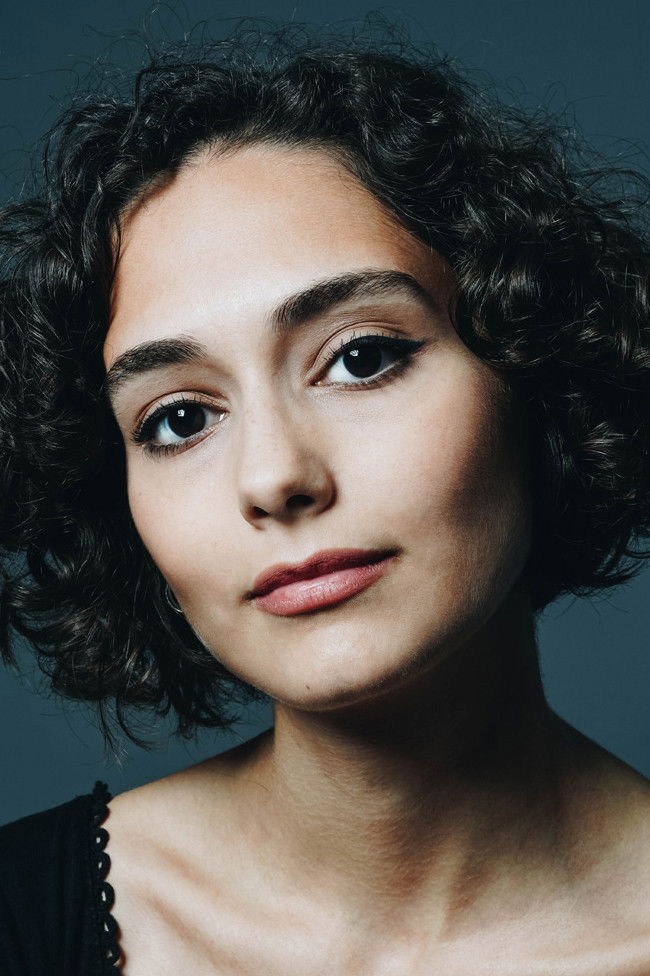 Umay Anadolu Kaboğlu backdrop