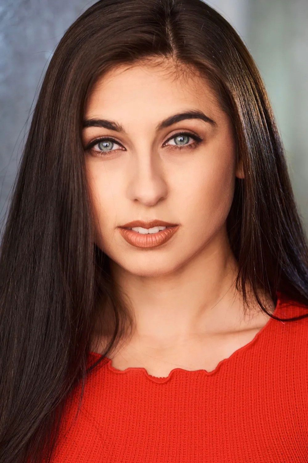 Iliyana Apostolova backdrop