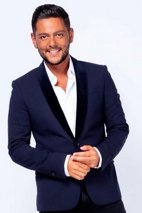 Sasha Elbaz backdrop