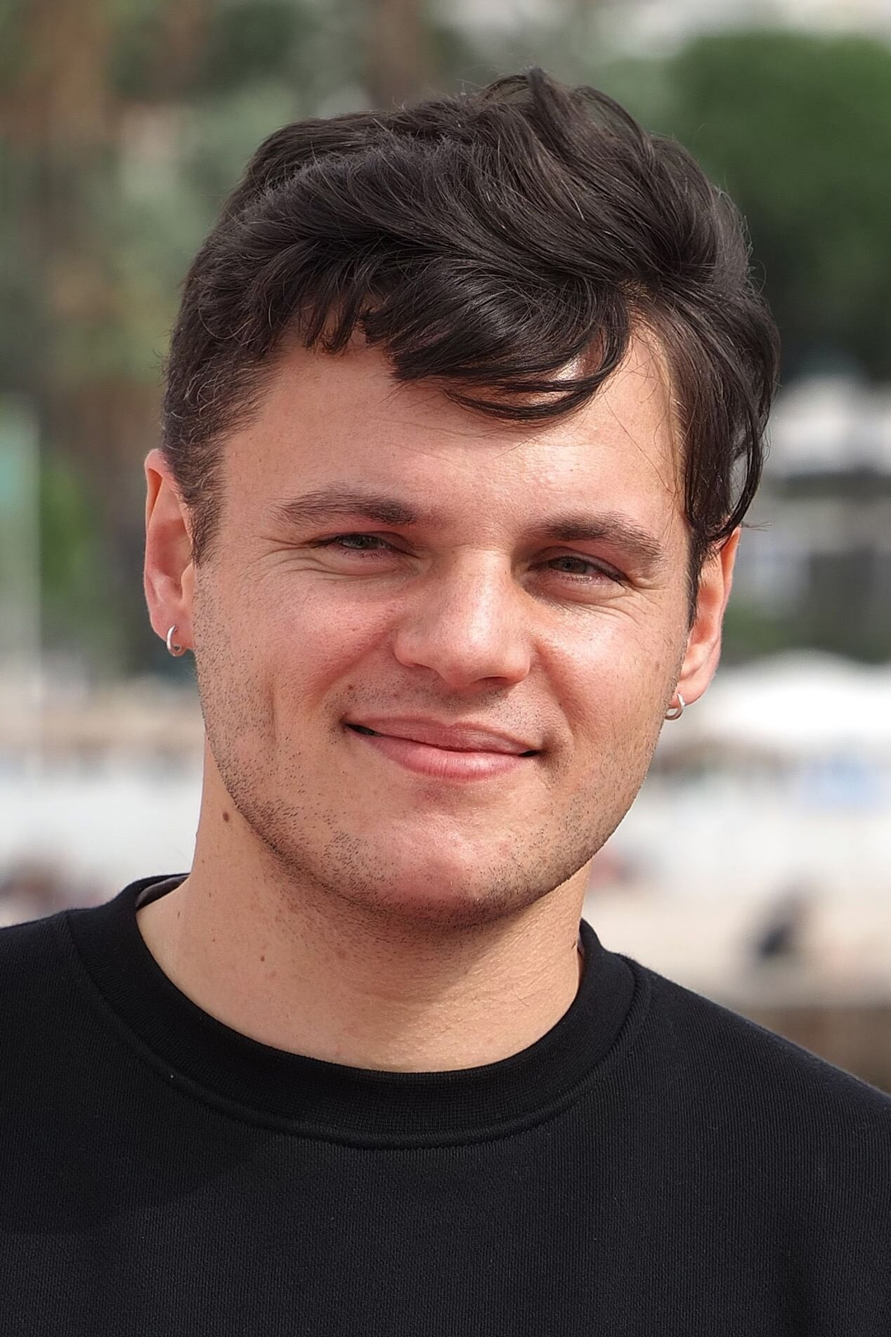 Clément Cotentin backdrop