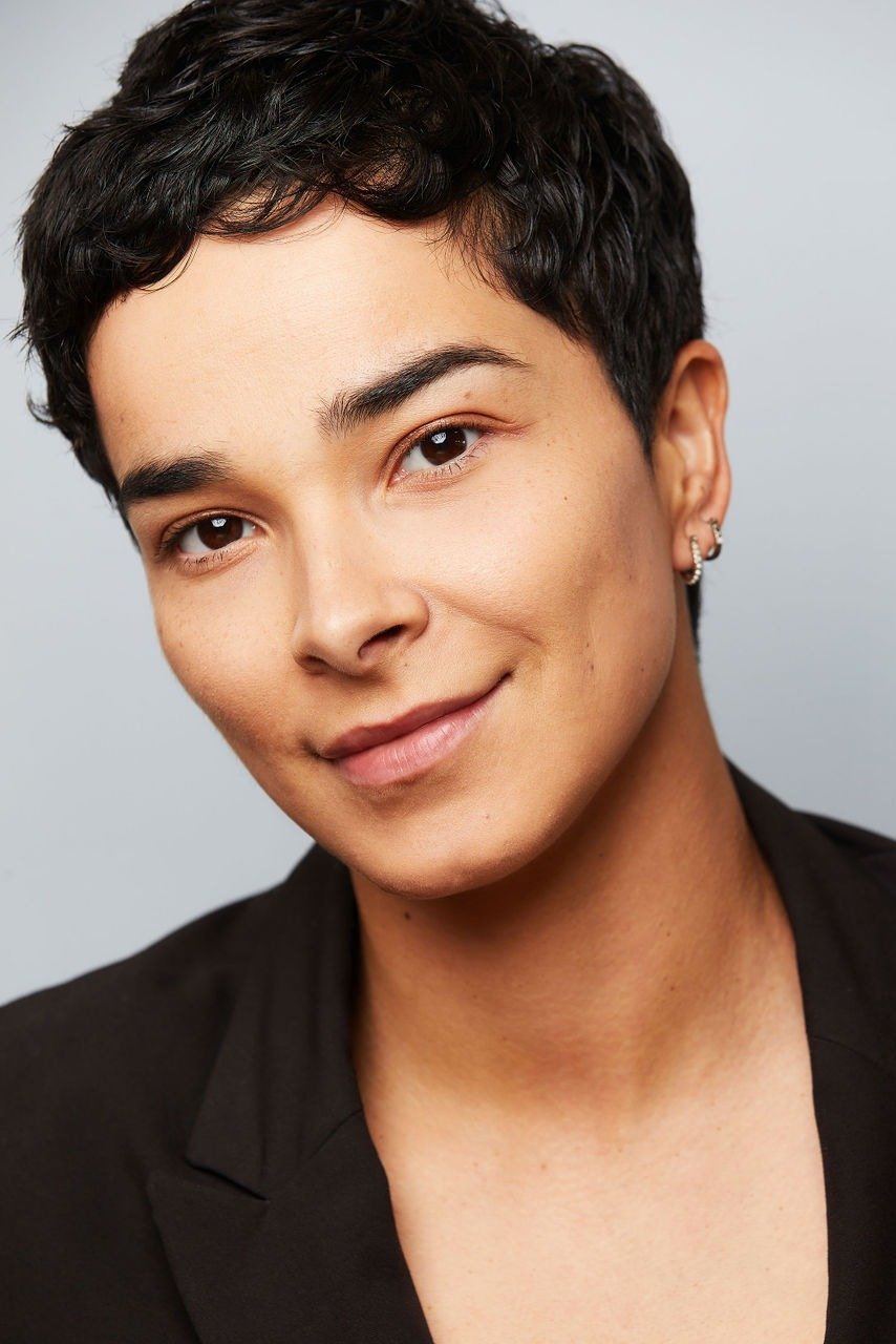 Paula Andrea Placido backdrop