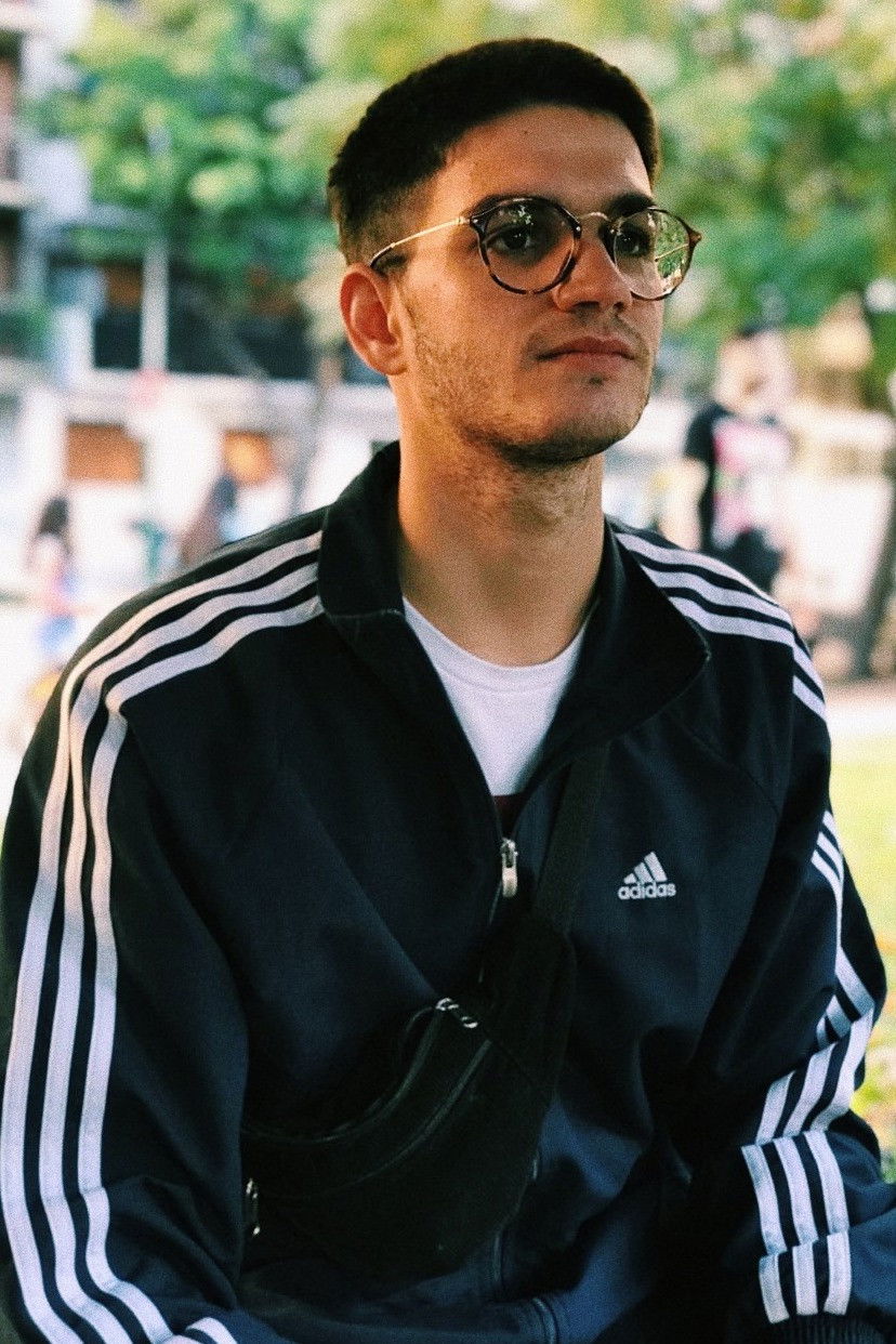 Lisardo Quevedo backdrop