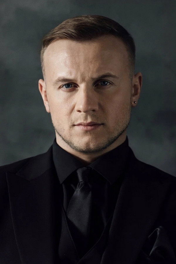 Dmitriy Zhuravlyov backdrop