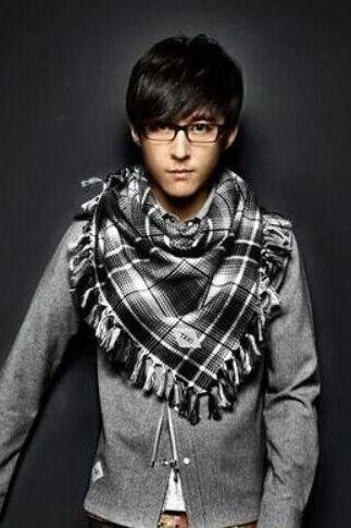 Yi-Hsun Lin backdrop