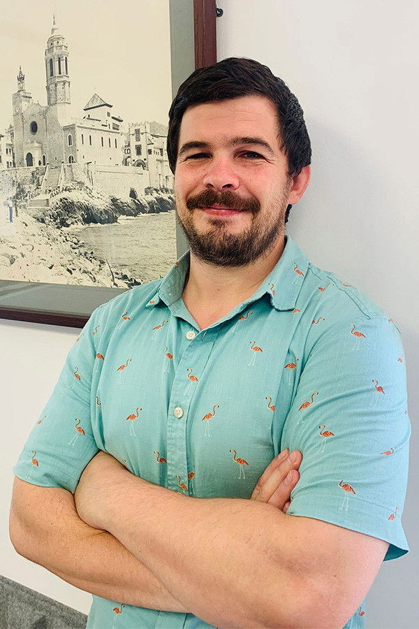 Cristian Beteta backdrop