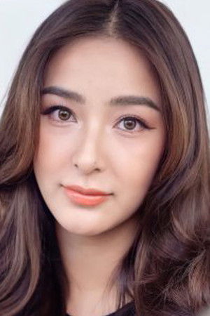 Chippy Sirin Preediyanon backdrop