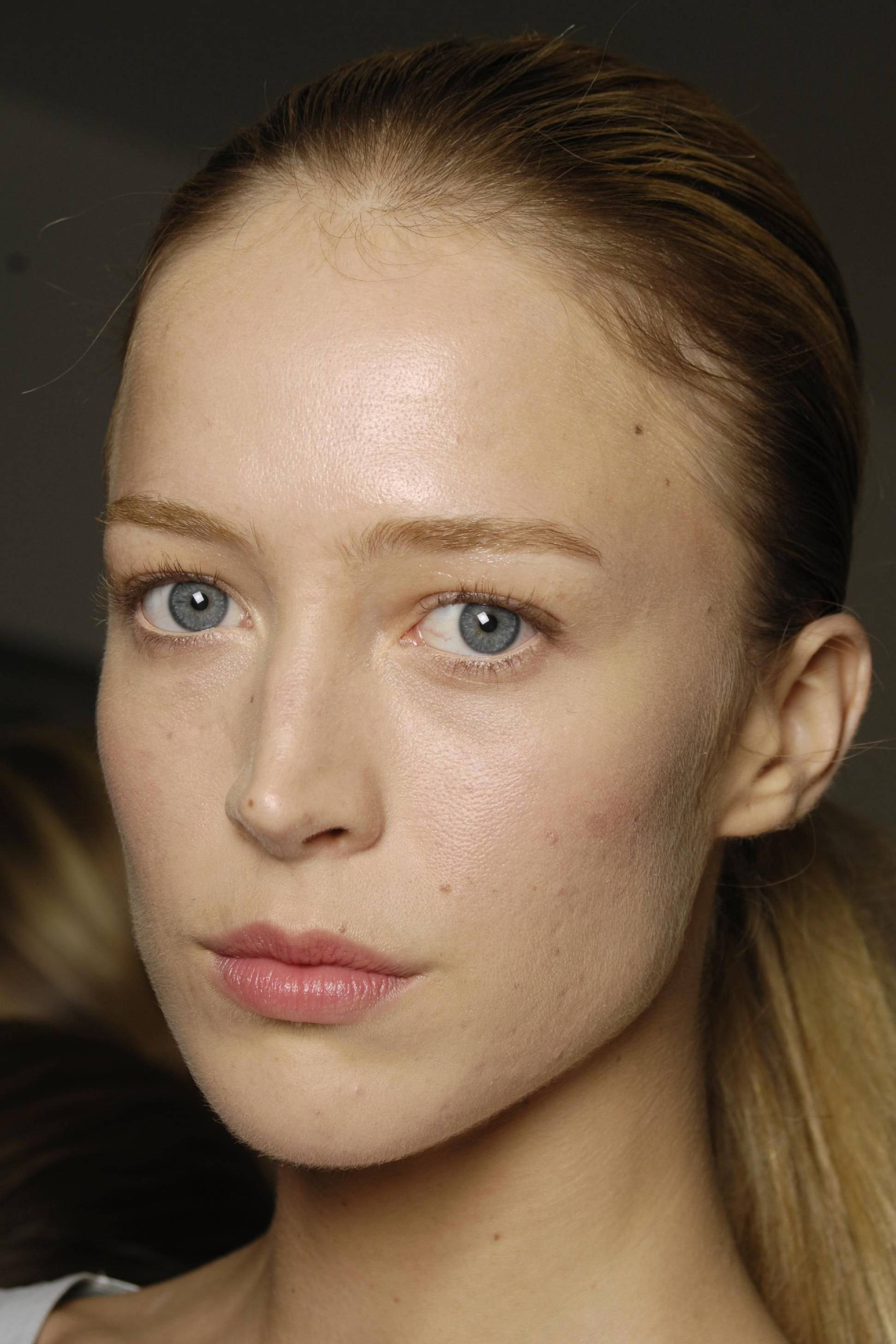 Raquel Zimmermann backdrop