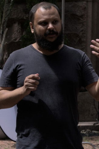 Gustavo Leite backdrop