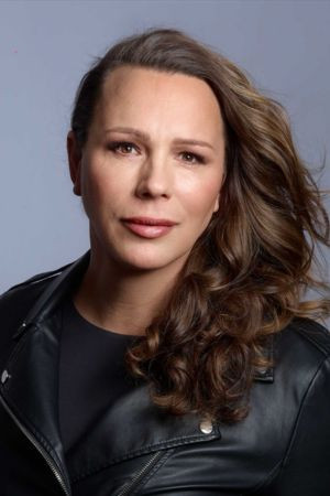 Lee Christiernsson backdrop