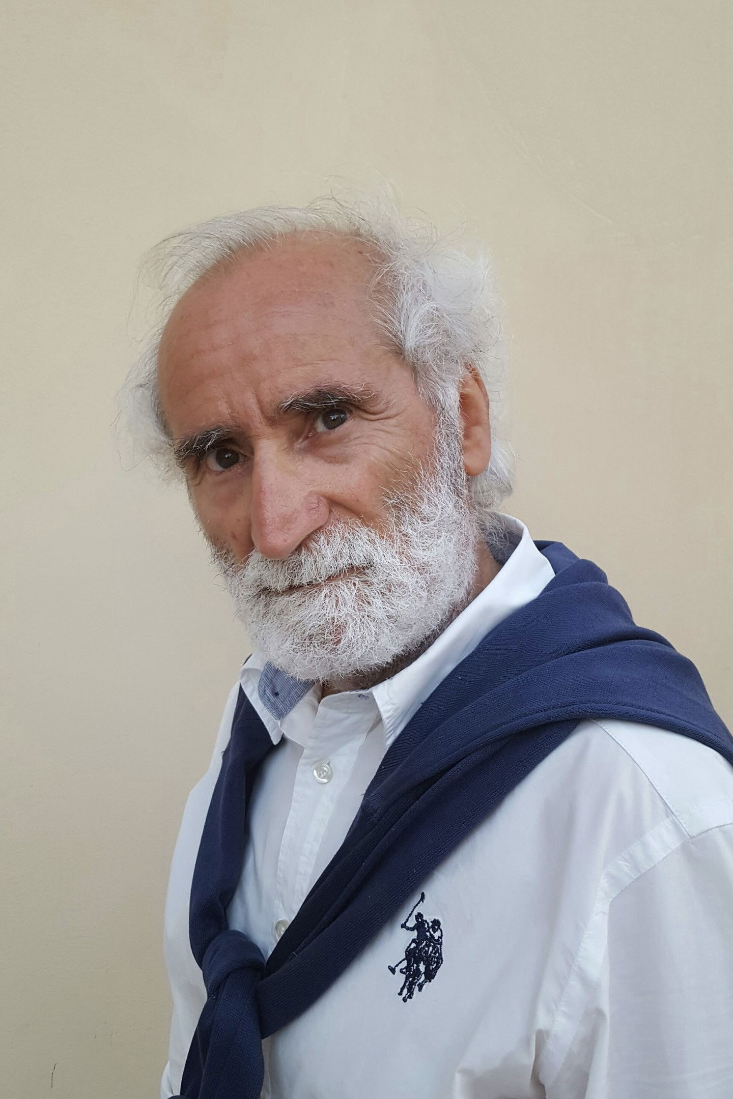 Santo D'Aleo backdrop