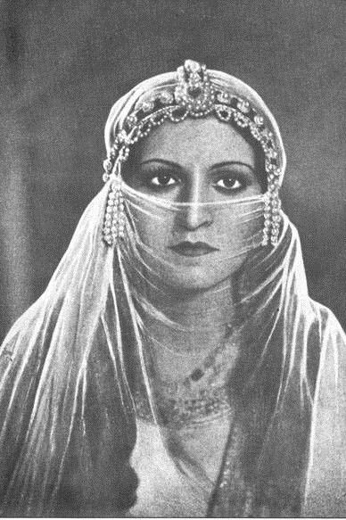 Fakhrozzaman Jabbar Vaziri backdrop