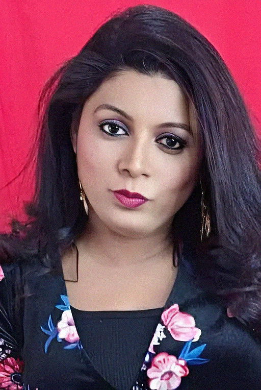 Alisha Andrade backdrop