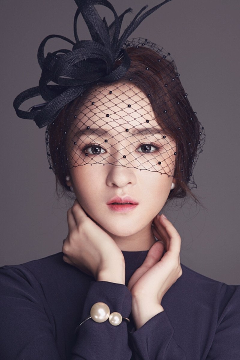 Lin Xuepiao backdrop