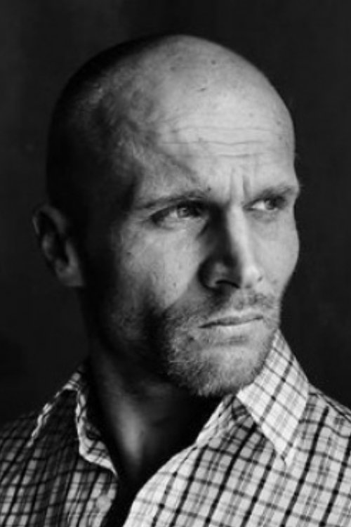 Marcin Tomaszewski backdrop