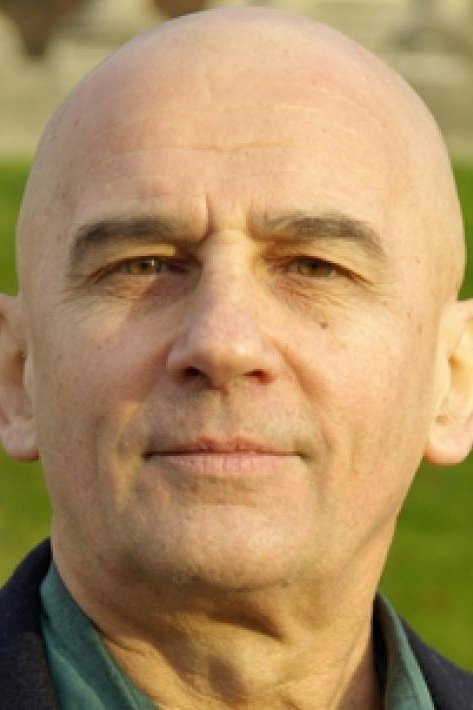 Christian Chauvaud backdrop